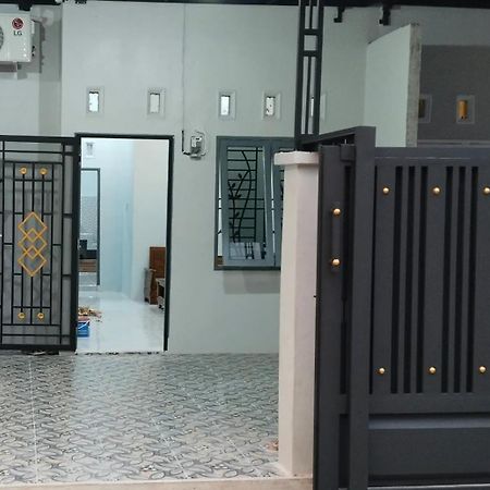 Rome Residence Sibolga Pandan Halangan Kültér fotó